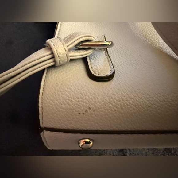 Elegant Blue Women's Backpack - Picture 15 of 16